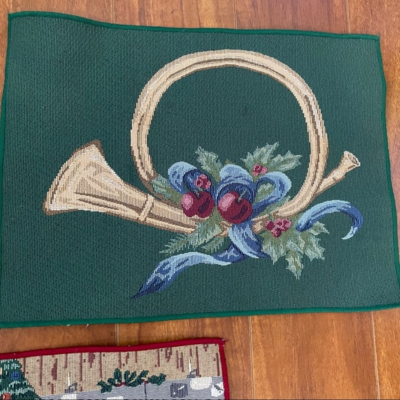 VTG 90’s Holiday Christmas Tapestry Needlepoint Decorative Placemats 3Pcs - Picture 6 of 10